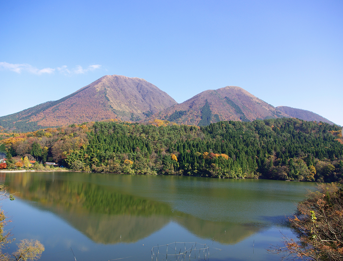 三瓶山　観光